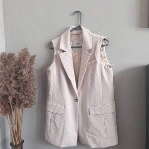 Abercrombie Sleeveless Blazer - Size Large